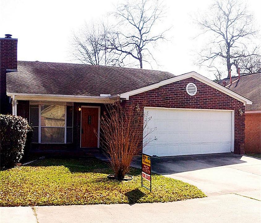 1st image of 42 Silver Creek Dr