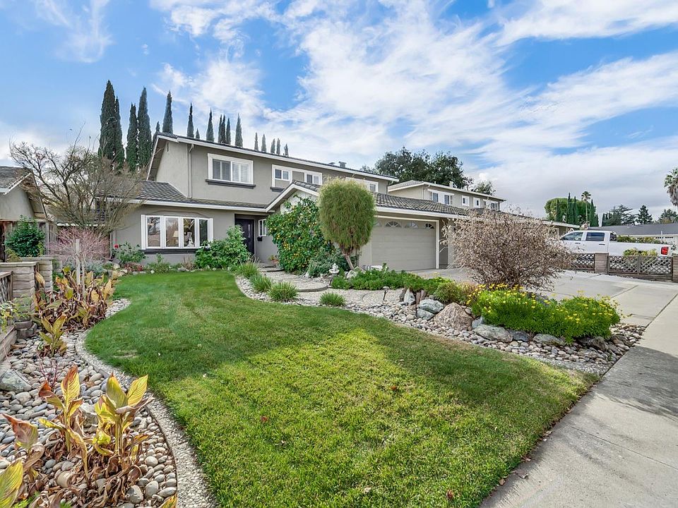 1st image of 352 El Molino Way