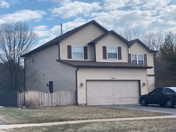 3rd image of 401 Juniper Dr
