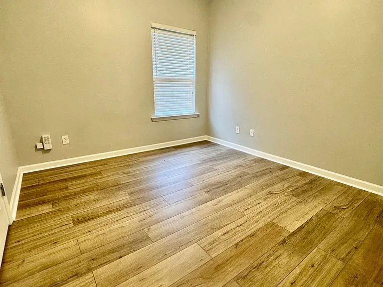 2722 Oxmoor Way — Photo 20