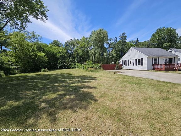 3rd image of 5016 Stafford Ave