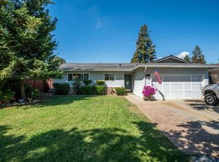 135 Foothill Ct, Morgan Hill, CA 95037