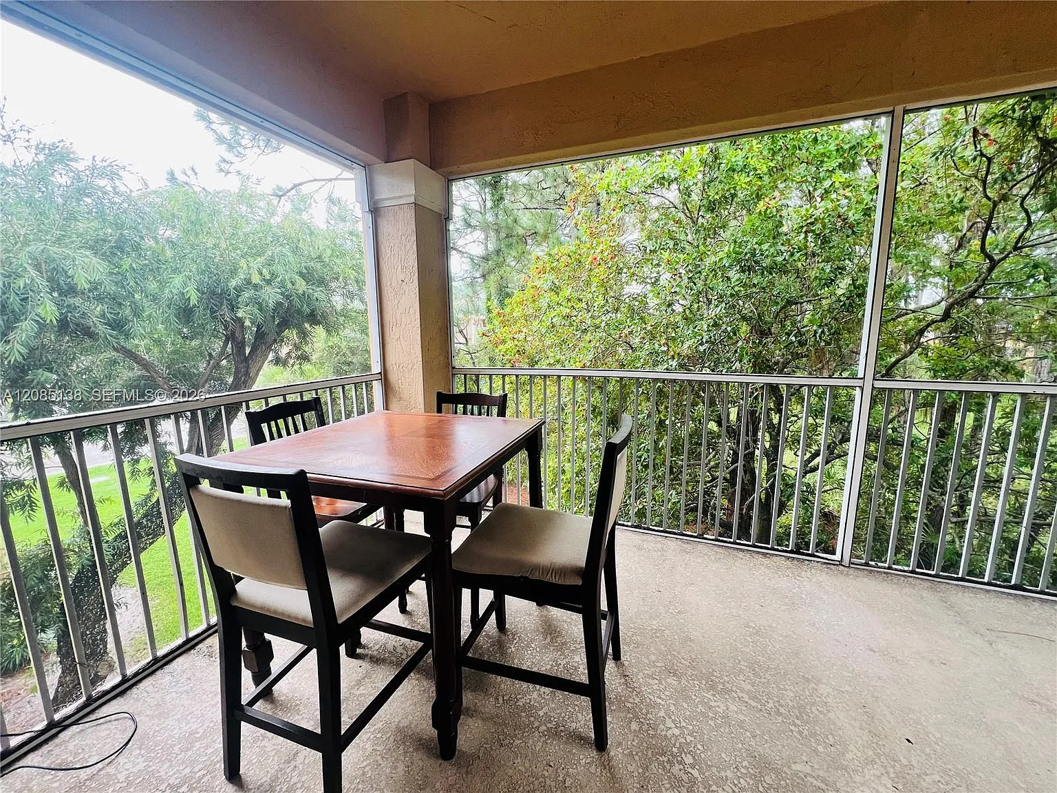 Castle Pines Condominium — Photo 3
