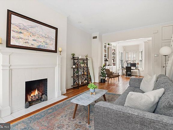 4th image of 1310 29th St NW