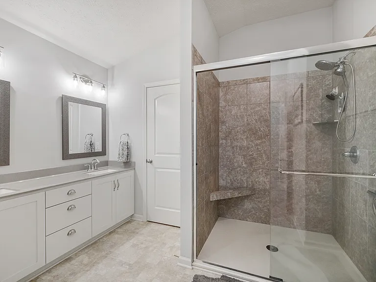 4306 Chennault St — Photo 25