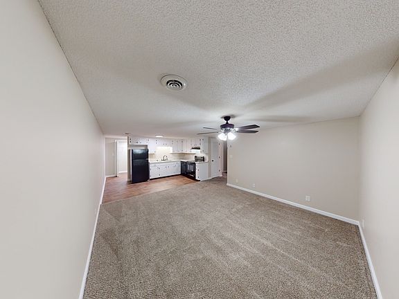 4th image of 510 Hietts Ln APT C