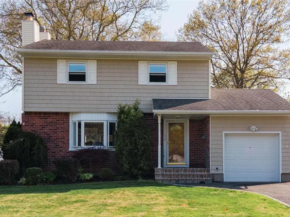 128 Simmons Drive, East Islip, NY 11730