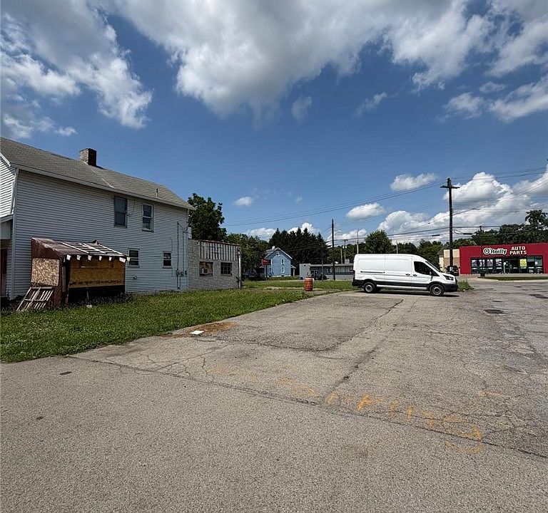 1st image of 709 West Ave