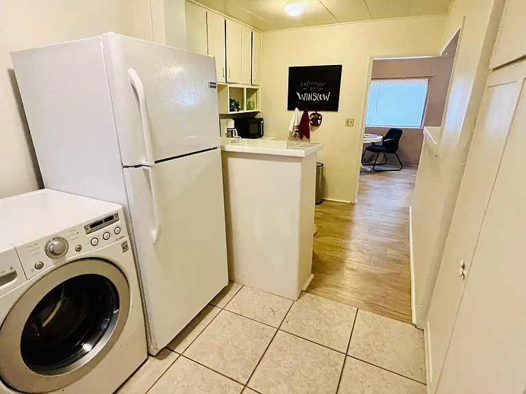 510 W Fleming Ave — Photo 12