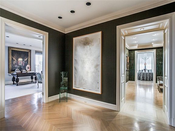 3rd image of 3601 Turtle Creek Blvd APT 704