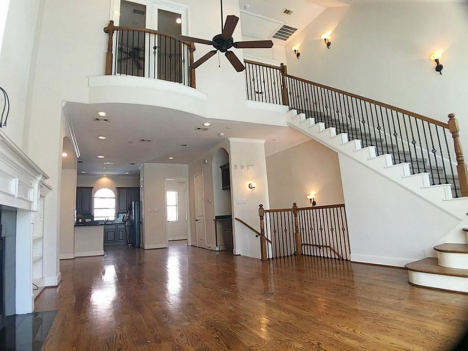 1st image of 6353 Richmond Ave Unit 119
