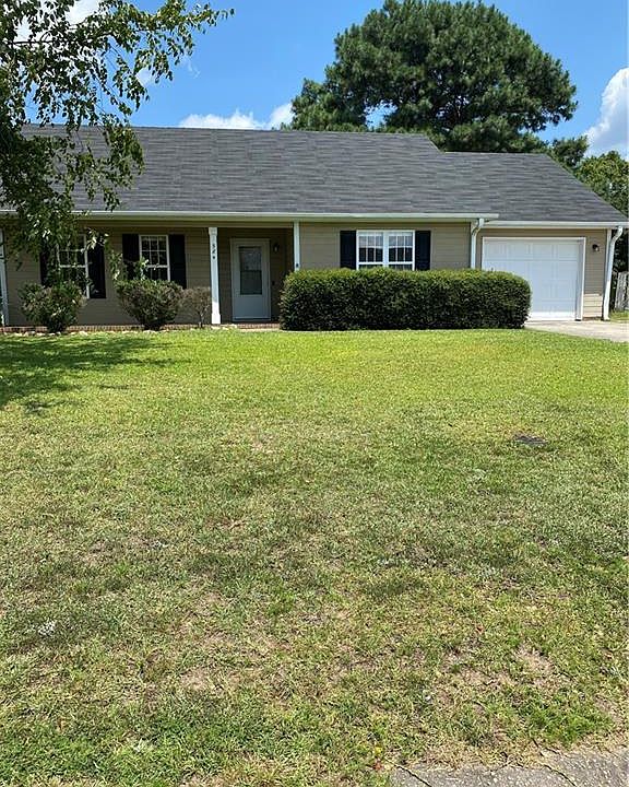 1st image of 384 Northwoods Dr
