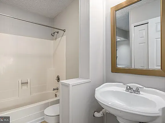 119 Adams Dr NE — Photo 14
