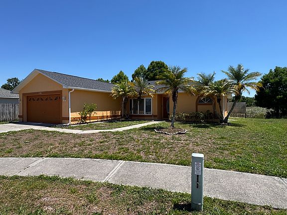 2nd image of 21606 Rosewood Ct