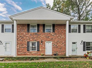 1393 Munroe Falls Ave, Cuyahoga Falls, OH 44221