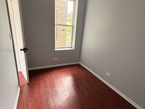 3rd image of 1515 S Millard Ave APT 2R