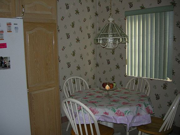 Breakfast nook
