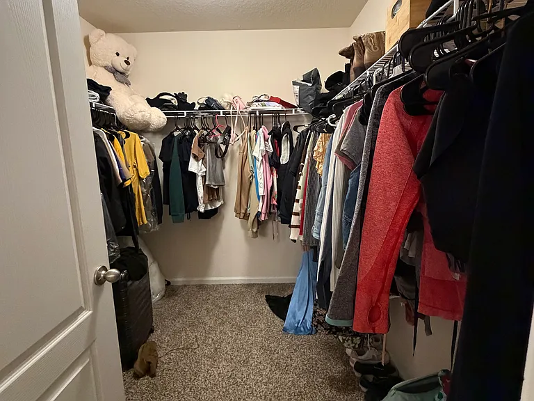 2170 Englewood Ct — Photo 14