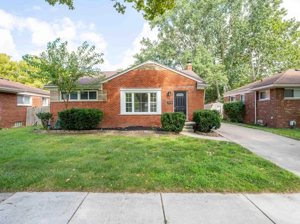 21820 Kipling St, Oak Park, MI 48237
