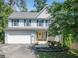 816 Crest Hill Rd, Severn, MD 21144