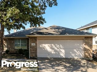 7553 Vanessa Dr, Fort Worth, TX 76112