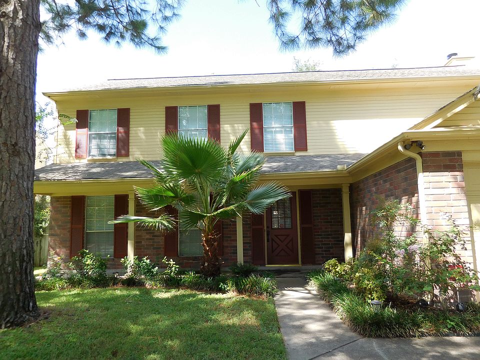 1st image of 1018 Long Prairie Dr