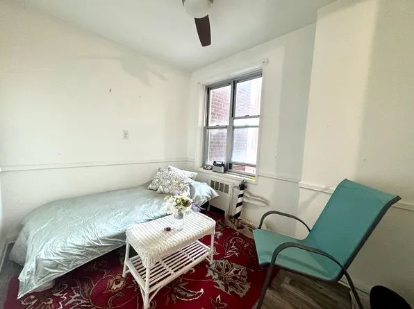 121-16 Ocean Promenade image 5 of 9