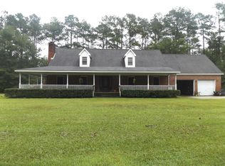 5670 Goose Neck Rd NE, Riegelwood, NC 28456