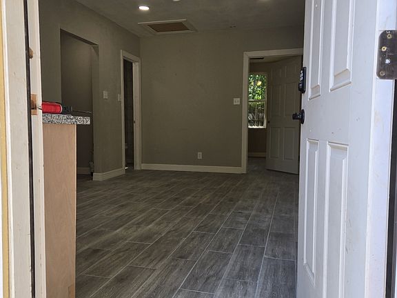 3rd image of 4520 Normandy Way #B