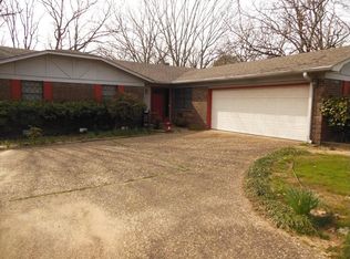 7625 Tomahawk Dr, N Little Rock, AR 72116