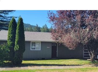 55292 SW Cherry Grove Dr, Gaston, OR 97119