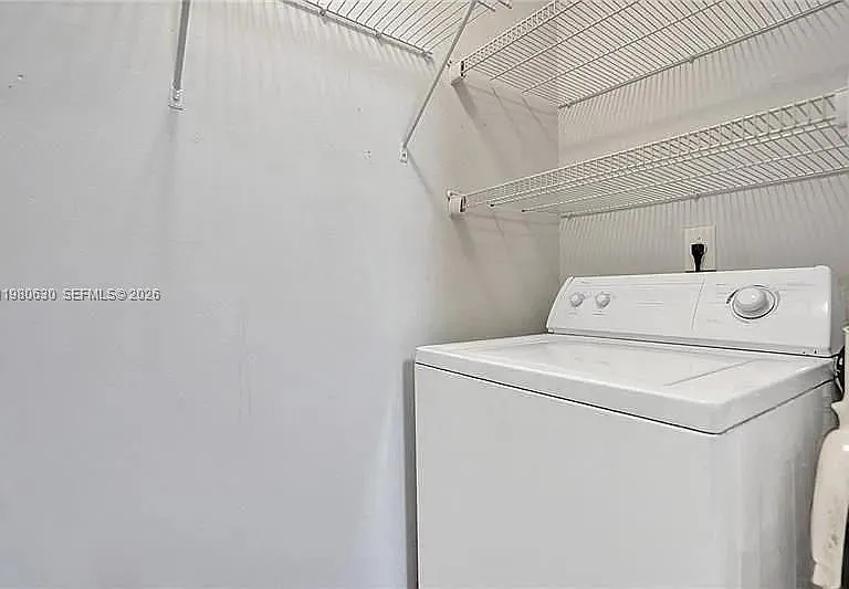 2325 Mariner Ct — Photo 6