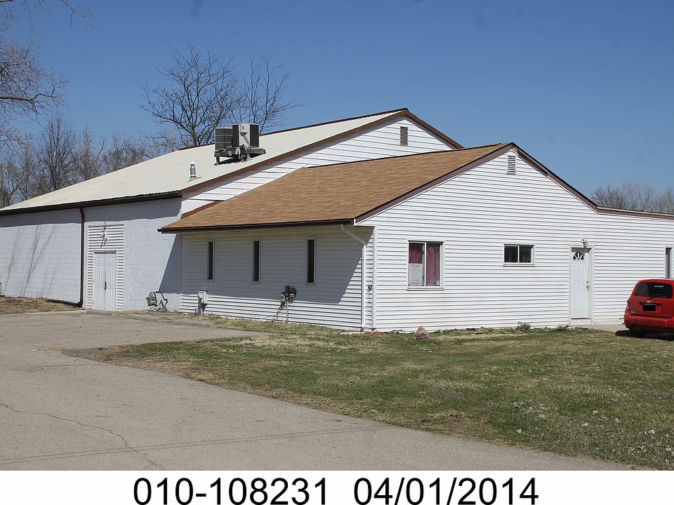 1st image of 1672 Windsor Ave