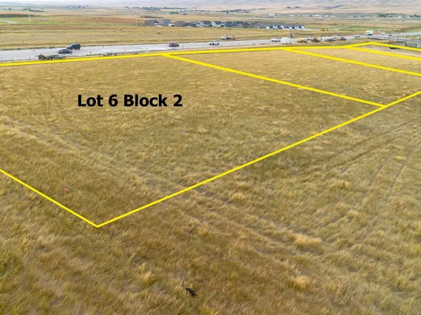 6 Pilot Way, Box Elder, SD 57719