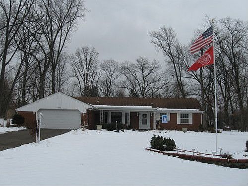 1st image of 3327 Deepwood Dr