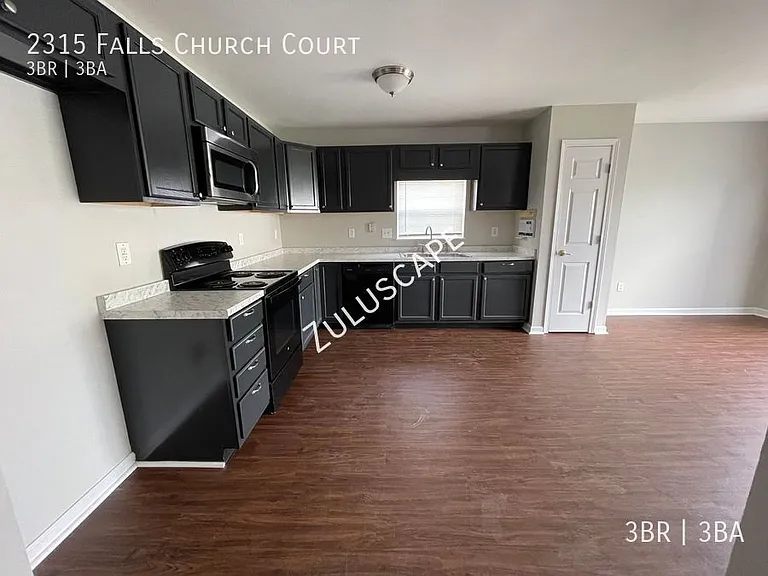 2315 Falls Church Ct — Photo 15