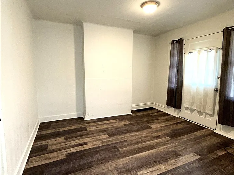 159 Kendall Ave #1 — Photo 5
