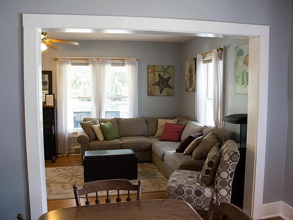 3rd image of 1140 Taylor Ave