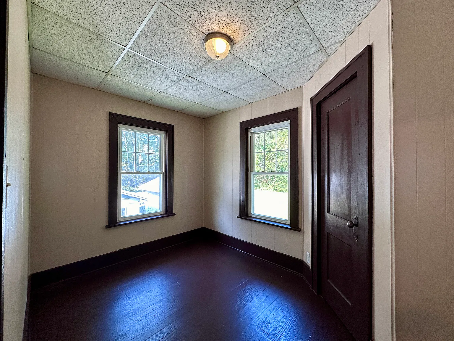 611 Raymond St — Photo 3