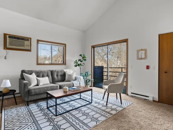 1010 N Sunnyvale Ln Unit K, Madison, WI 53713
