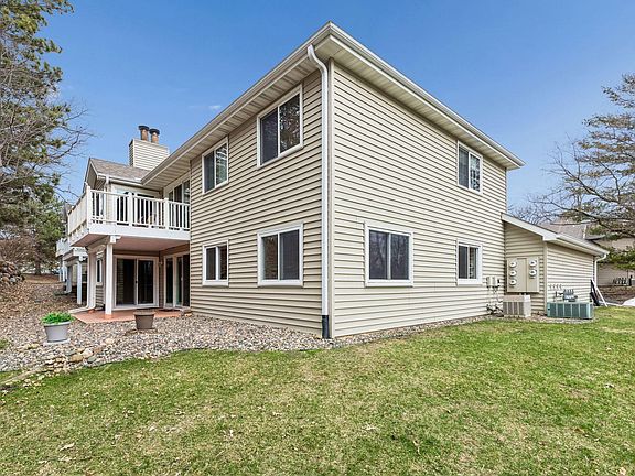 2nd image of 14365 Fairway Dr