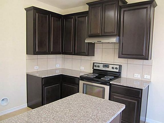 4th image of 3102 Aspen Way