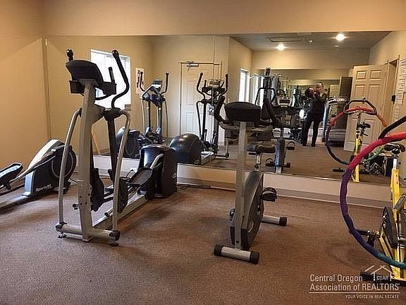 4th image of 1925 NW Monterey Pines Dr Unit 5