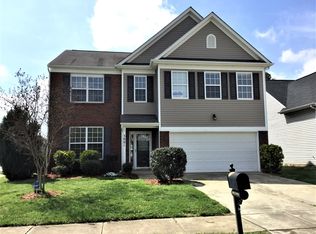 3001 Saphire Ln, Indian Trail, NC 28079