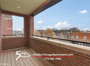 3326 W Irving Park Rd #1W, Chicago, IL 60618