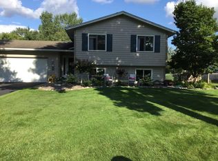 11887 Grouse St NW, Coon Rapids, MN 55448