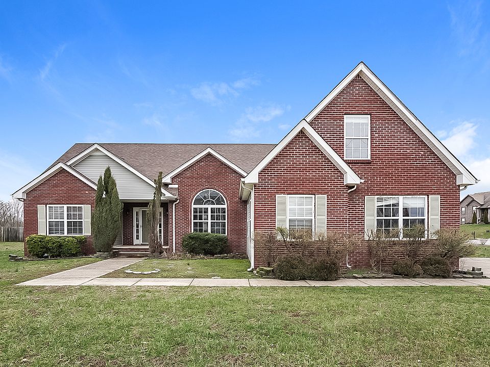 1st image of 1501 Bonnie Blue Ave