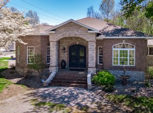 2011 N State St, Marion, IL 62959