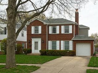 131 E Cuttriss St, Park Ridge, IL 60068