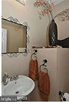 715 Pleasant Dr — Photo 14